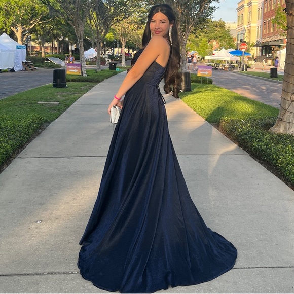 Dresses & Skirts - Prom dress